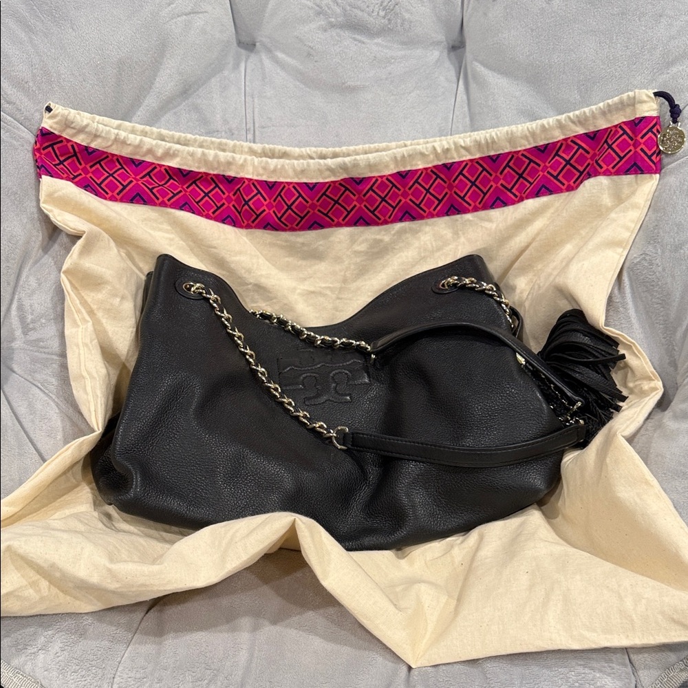 Black Leather Tory Burch Tote Bag with Chain Straps - Picture 2 of 4